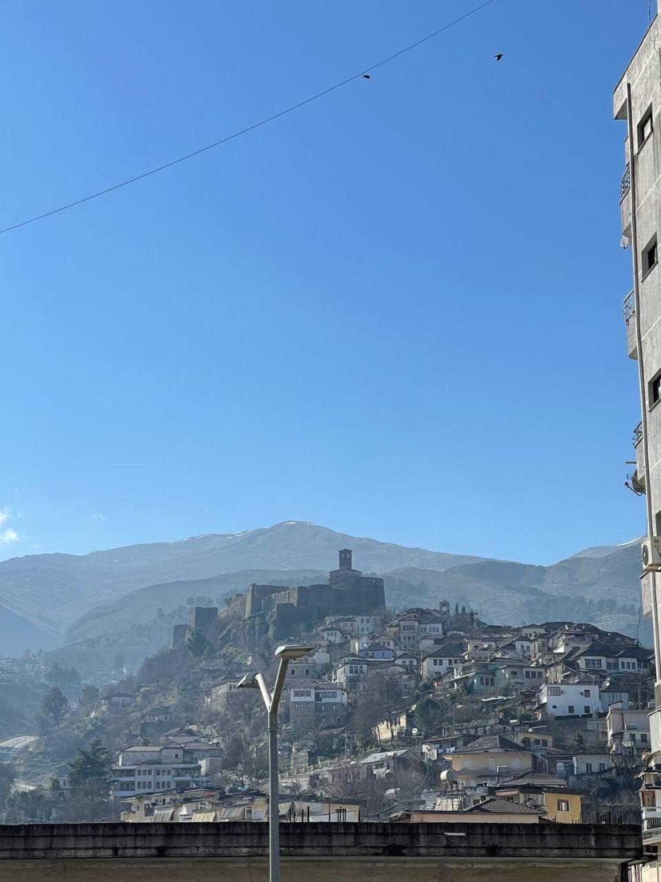 Bora Hotel Gjirokaster Bagian luar foto